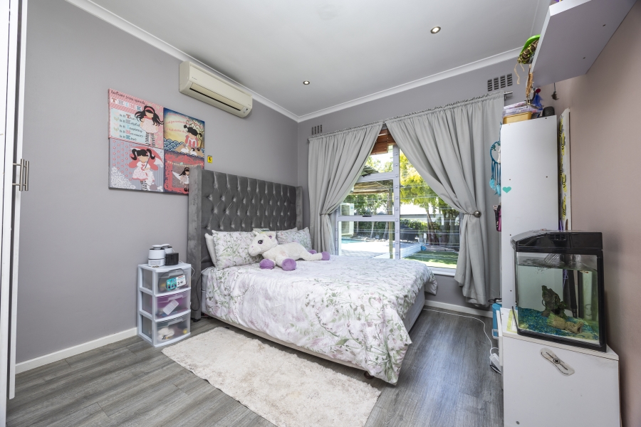 4 Bedroom Property for Sale in Welgemoed Western Cape